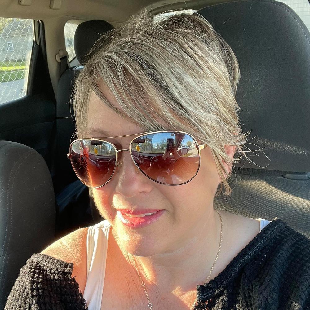 Meet your Posher, Staci